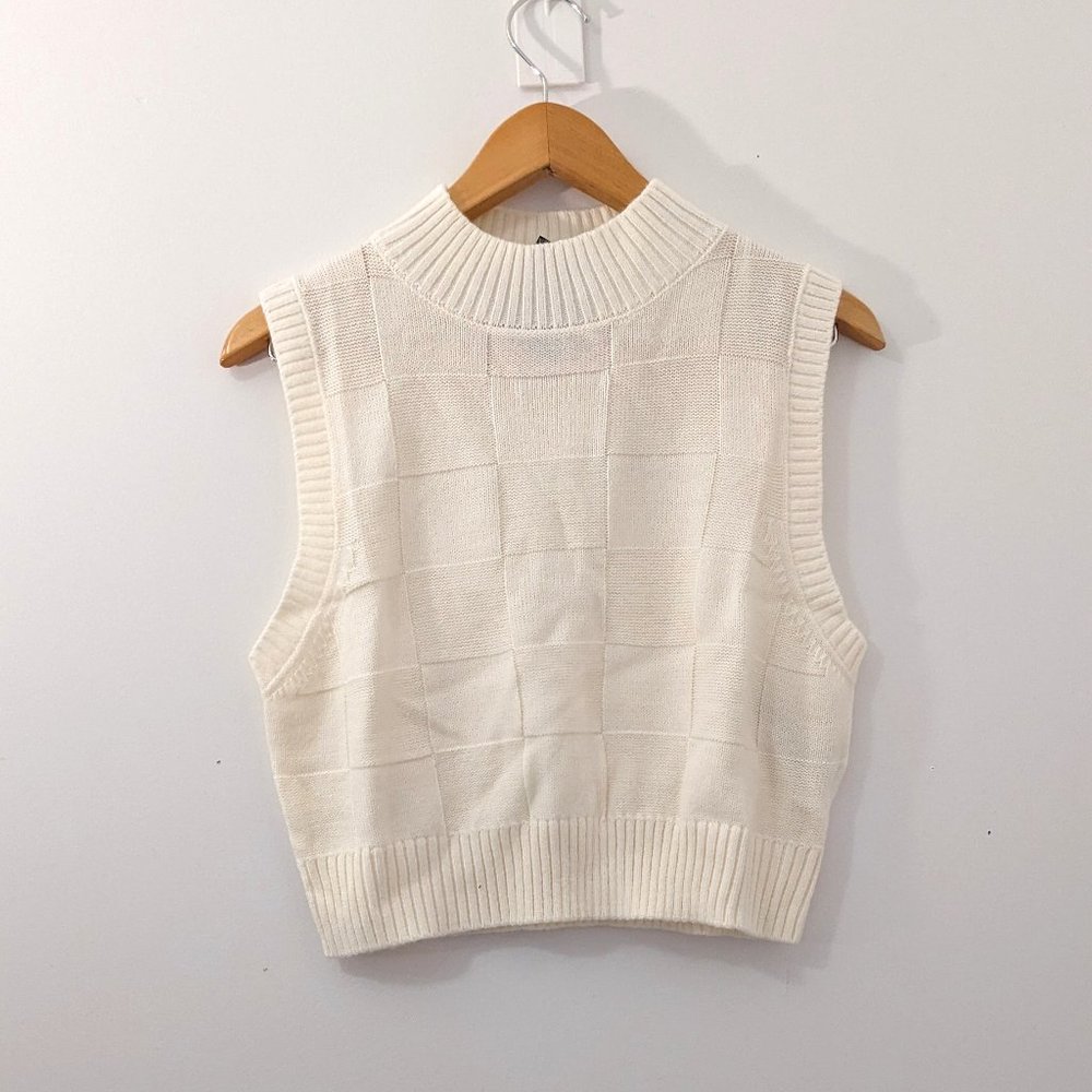 Forever 21 White Sweater Vest